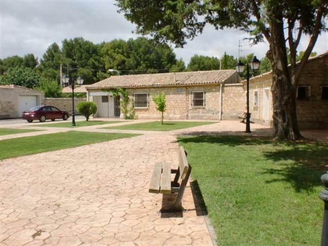 Casa Junto Al Parque Natural De Las Bardenas Villa Sadaba Exterior photo