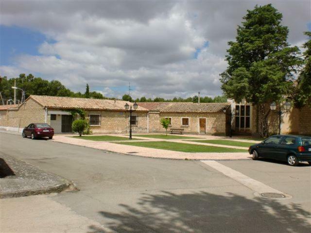 Casa Junto Al Parque Natural De Las Bardenas Villa Sadaba Exterior photo